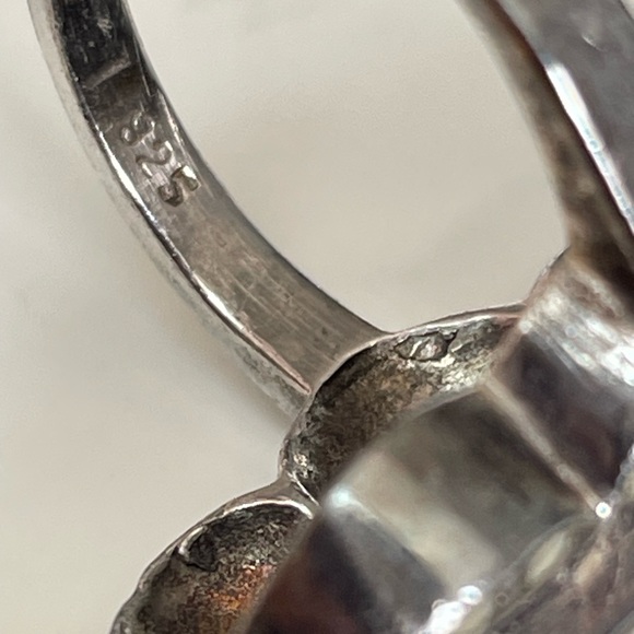 Vintage Sterling and Marcasite Ring with Black Cabachon - Picture 3 of 6